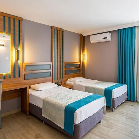Otel Blue Star